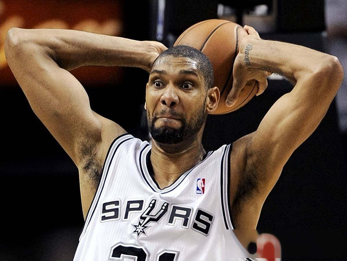 穆帅：对阵葡乙球队时球员态度不端正，中场休息我想换9个人