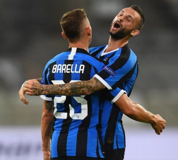 中足联财务约定：球员收取合同外价值超一万元现金或物品需报备