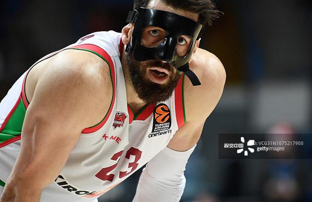 龙塞罗：姆巴佩第一球灵动如大罗，第二球再现C罗暴力美学