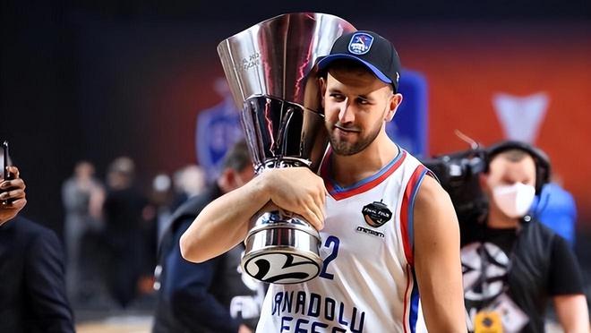 厄兹詹：战平西班牙后，大概所有国家都会对我们有所防备